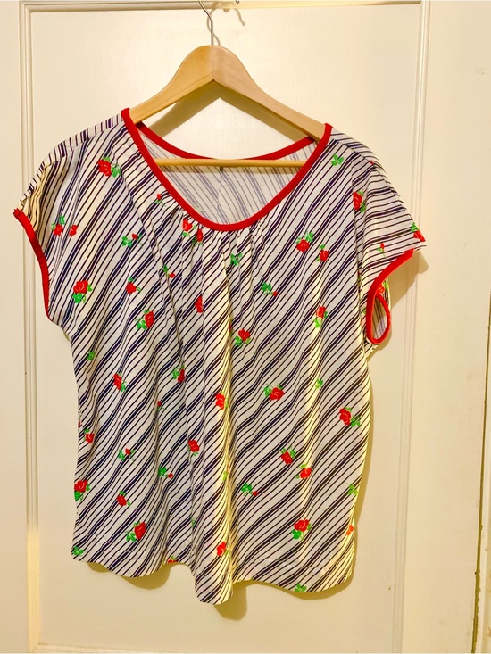 Handmade Tops - Vintage Handmade Women’s Cream Striped Tee with Red Floral Accent